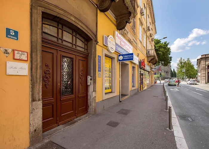 Nest In 1 Apartamento Rijeka